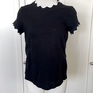 5 a 7 Cinq a Sept 100% Cotton T Shirt Size XS NWOT